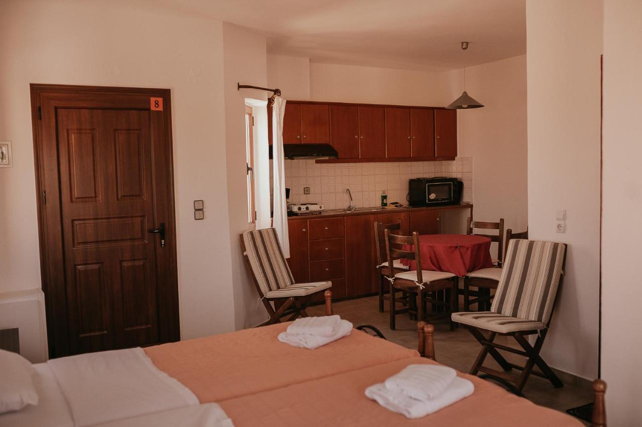 Flamingo Apartments باليكاسترون المظهر الخارجي الصورة