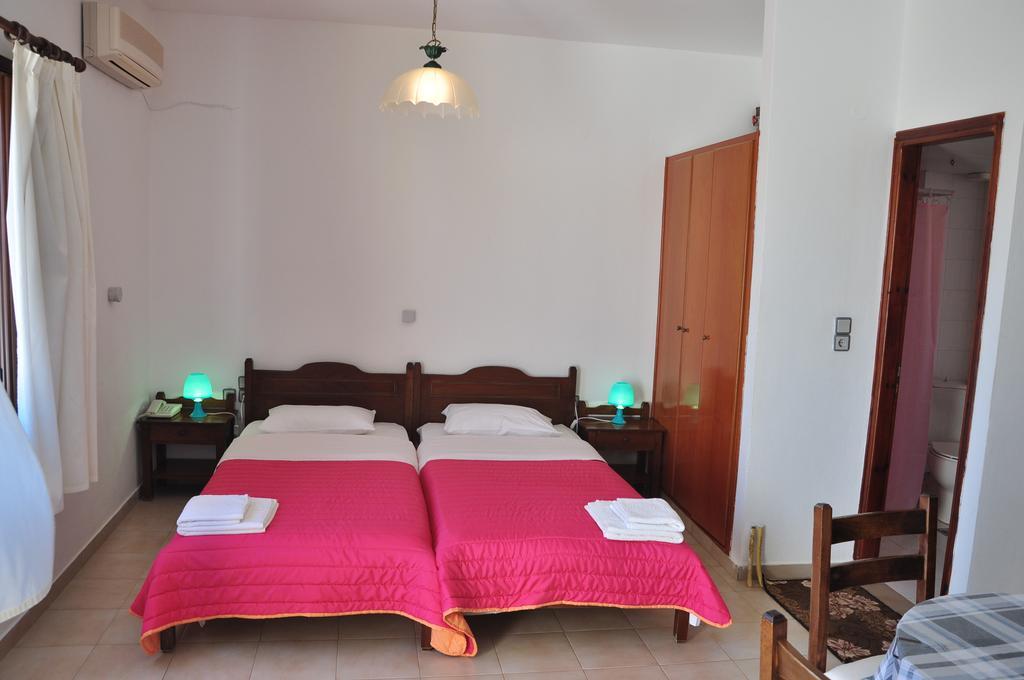 Flamingo Apartments باليكاسترون المظهر الخارجي الصورة