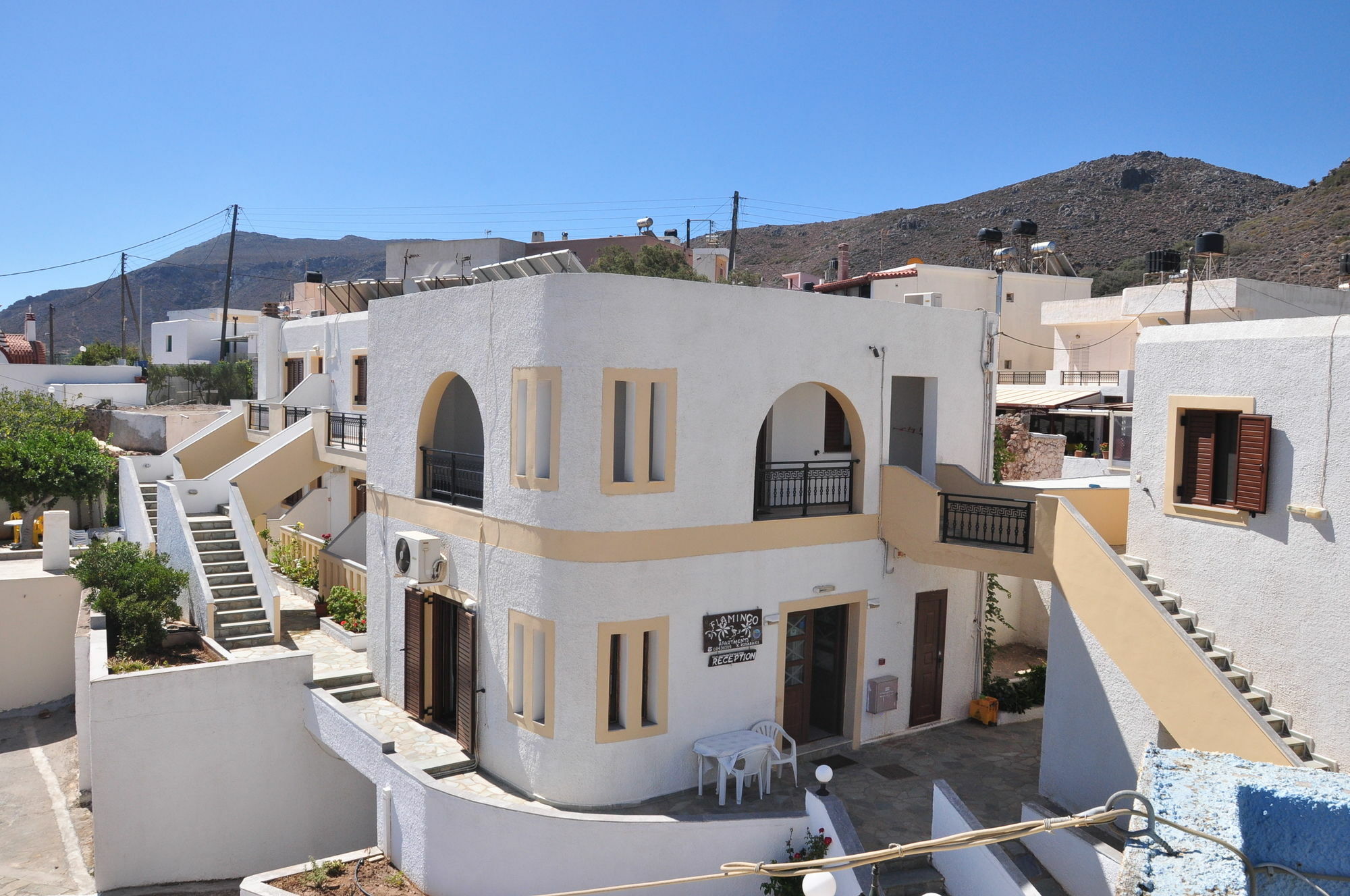 Flamingo Apartments باليكاسترون المظهر الخارجي الصورة