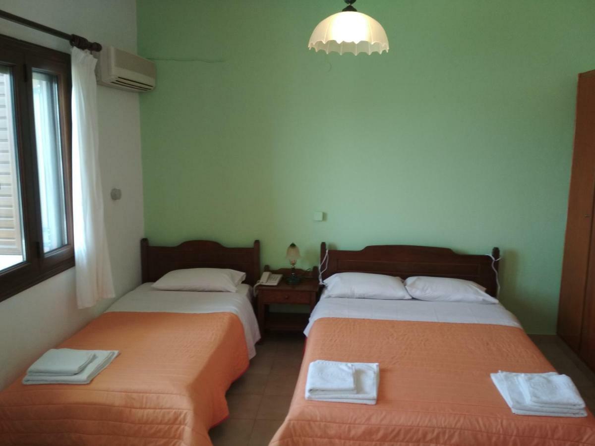 Flamingo Apartments باليكاسترون المظهر الخارجي الصورة
