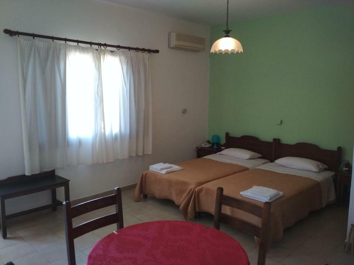Flamingo Apartments باليكاسترون المظهر الخارجي الصورة